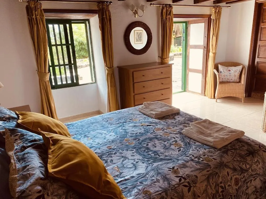 Spacious Characterful Villa With Spectacular Views In Quiet Rural Setting. Breña Alta